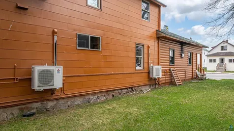 955 E Sheridan Street Ely MN 55731