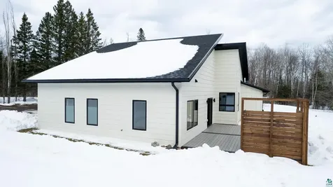 2980 Roberg Road Duluth MN 55804
