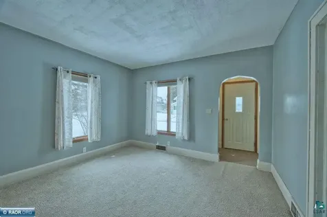 411 NW 9th Street Chisholm MN 55719
