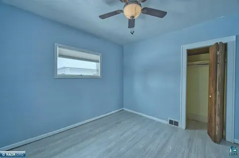 411 NW 9th Street Chisholm MN 55719