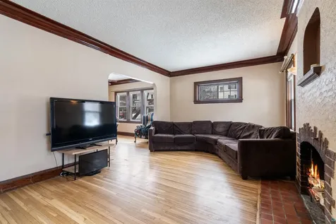 627 N 20th Avenue E Duluth MN 55812