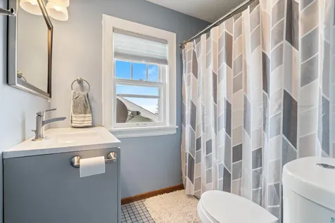 627 N 20th Avenue E Duluth MN 55812