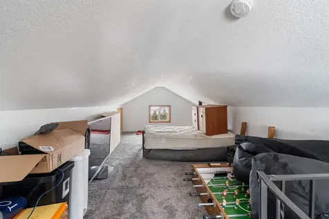 627 N 20th Avenue E Duluth MN 55812