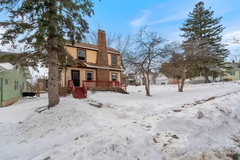627 N 20th Avenue E Duluth MN 55812