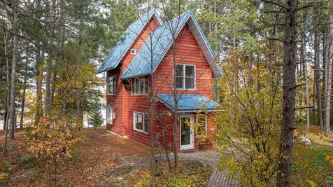1621 N Pioneer Road Ely MN 55731