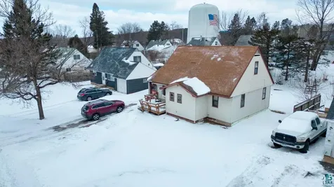 417 Arlington Road Hoyt Lakes MN 55750-0000
