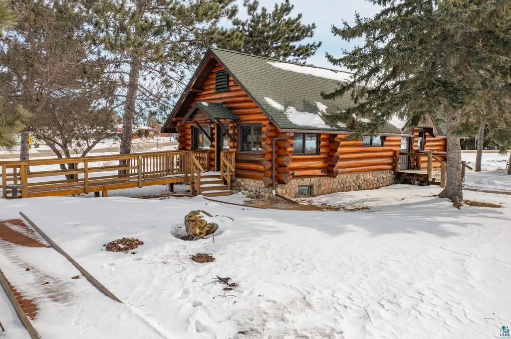 1600 E Sheridan Street Ely MN 55731