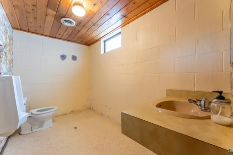 1600 E Sheridan Street Ely MN 55731