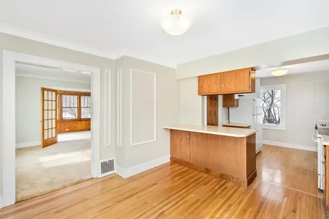 16 S 25th Avenue E Duluth MN 55812