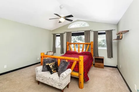 4512 Boulder Dam Road Duluth MN 55803