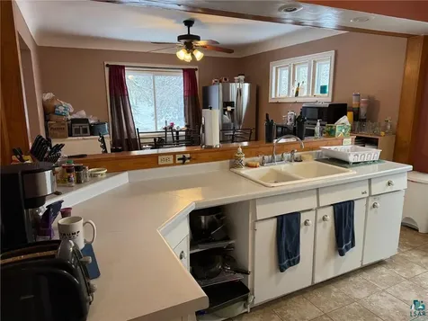 1916 Lawn Street Duluth MN 55812-8440