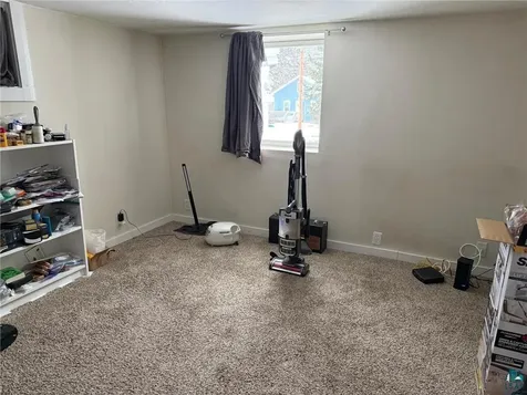 1916 Lawn Street Duluth MN 55812-8440