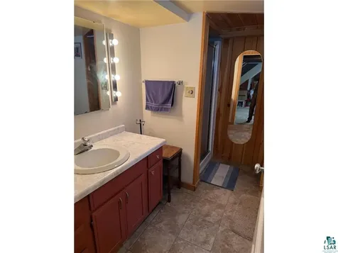 1916 Lawn Street Duluth MN 55812-8440