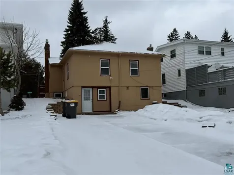 1916 Lawn Street Duluth MN 55812-8440
