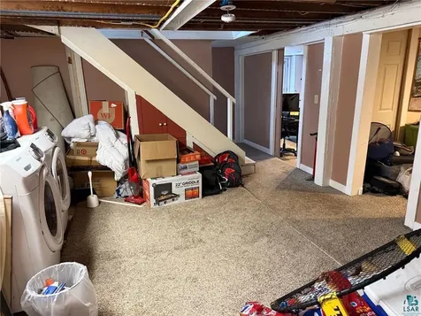1916 Lawn Street Duluth MN 55812-8440