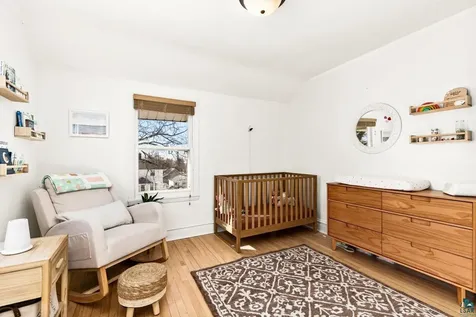 4025 Gladstone Street Duluth MN 55804