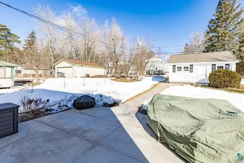 4025 Gladstone Street Duluth MN 55804