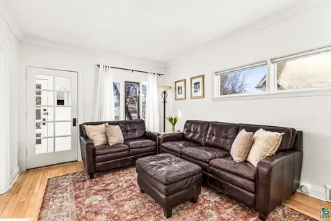 4025 Gladstone Street Duluth MN 55804