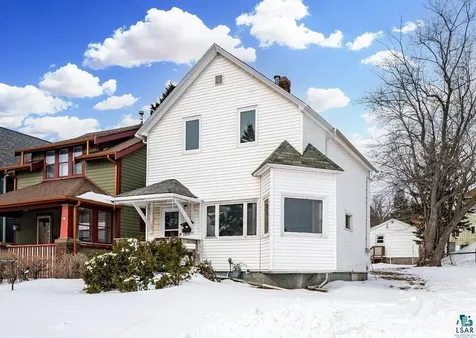1027 E 9th Street Duluth MN 55805