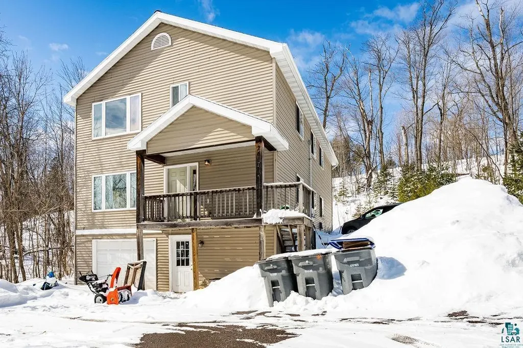 2417 Vermilion Road Duluth MN 55803