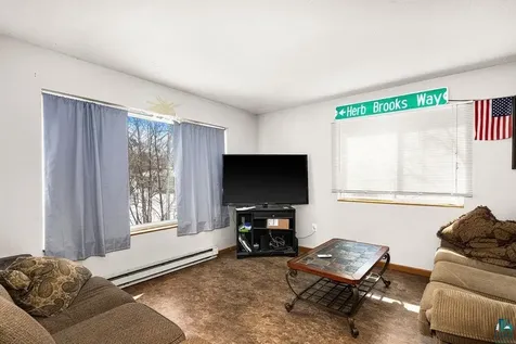 2417 Vermilion Road Duluth MN 55803