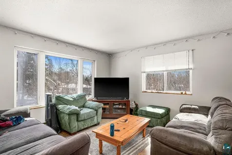 2417 Vermilion Road Duluth MN 55803