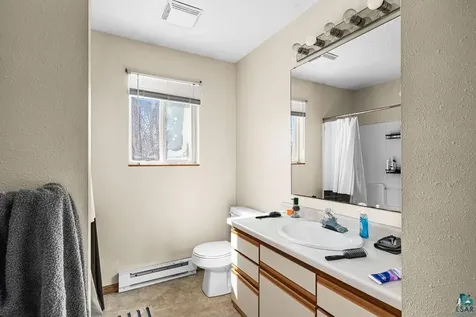 2417 Vermilion Road Duluth MN 55803