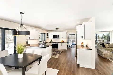 3273 Strand Road Duluth MN 55803
