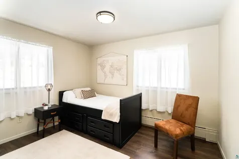 3273 Strand Road Duluth MN 55803