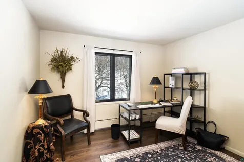 3273 Strand Road Duluth MN 55803