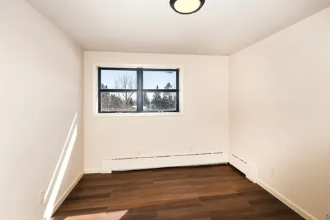 3273 Strand Road Duluth MN 55803