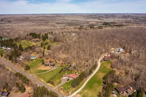 3273 Strand Road Duluth MN 55803