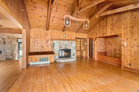 4437 Sunshine Lake Road Duluth MN 55803