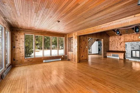 4437 Sunshine Lake Road Duluth MN 55803
