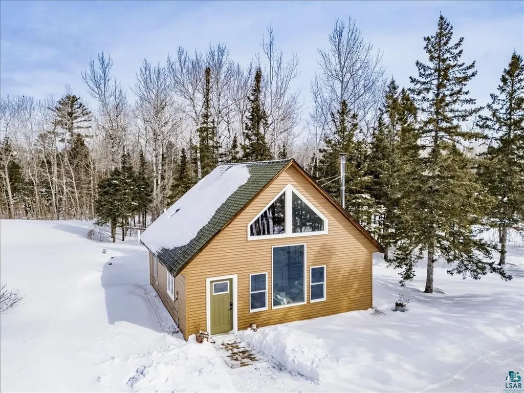 2253 Fors Road Two Harbors MN 55616