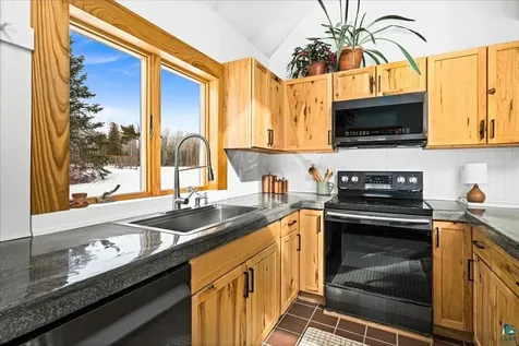 2253 Fors Road Two Harbors MN 55616