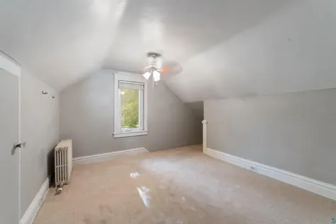 915 Grandview Avenue Duluth MN 55812