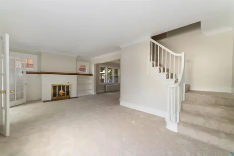915 Grandview Avenue Duluth MN 55812