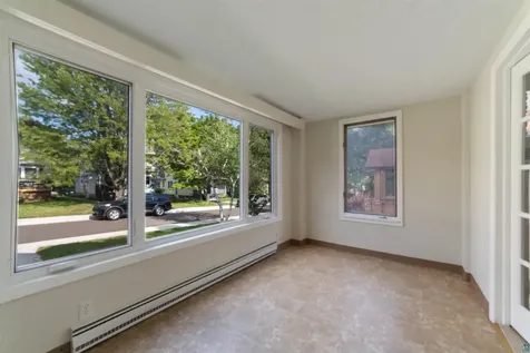 915 Grandview Avenue Duluth MN 55812