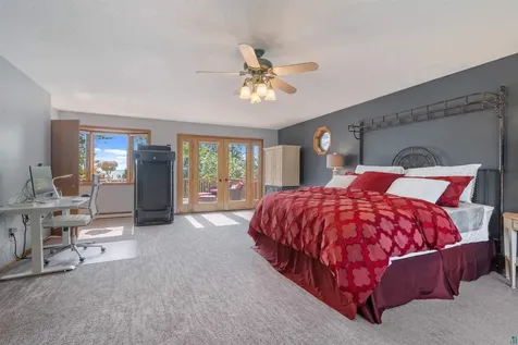 4 Lakeside Court Duluth MN 55804