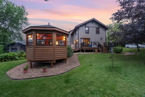 4 Lakeside Court Duluth MN 55804