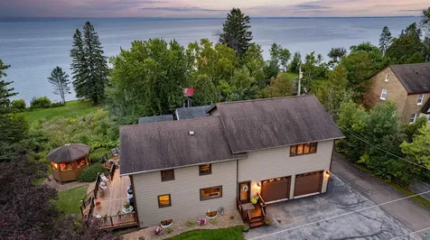 4 Lakeside Court Duluth MN 55804