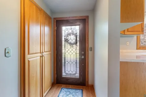 4 Lakeside Court Duluth MN 55804