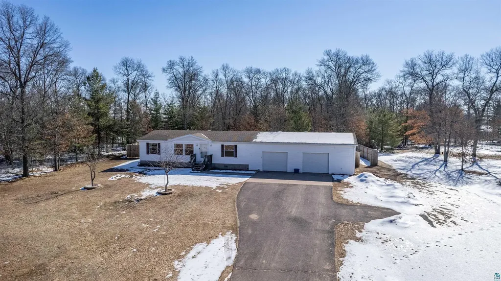 9075 E Biller Loop Solon Springs WI 54873