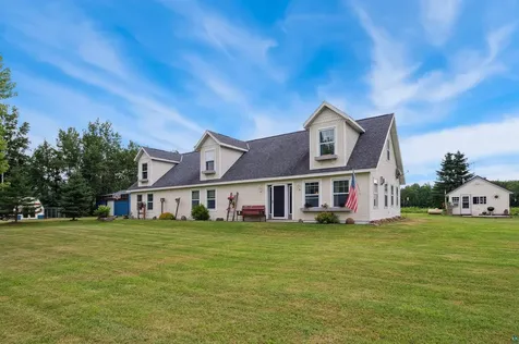 3352 County Road 156 Kettle River MN 55757