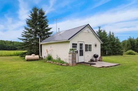 3352 County Road 156 Kettle River MN 55757