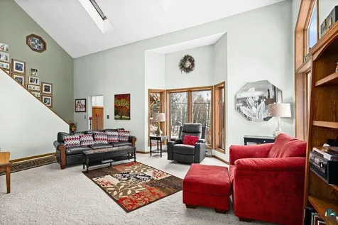 3241 Commonwealth Avenue Duluth MN 55808