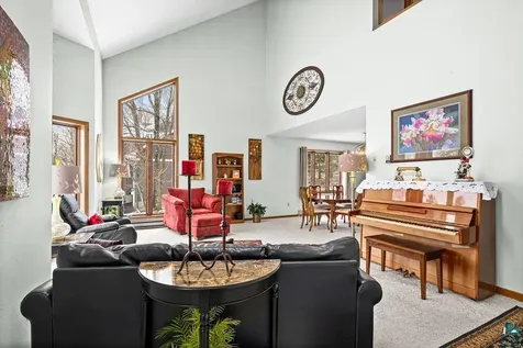 3241 Commonwealth Avenue Duluth MN 55808