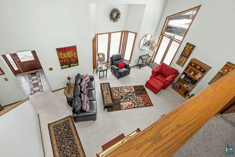 3241 Commonwealth Avenue Duluth MN 55808
