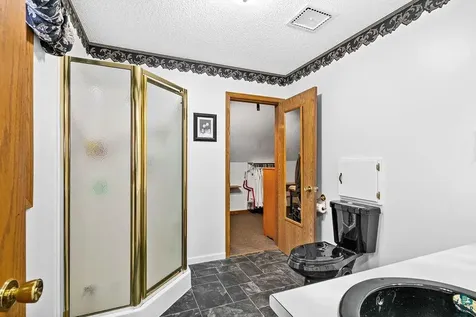 3241 Commonwealth Avenue Duluth MN 55808